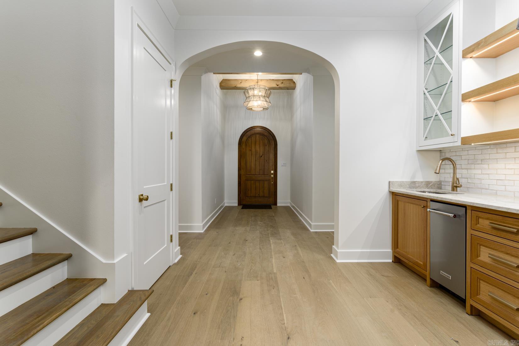 CHENAL VALLEY "FALSTONE COURT" - Residential