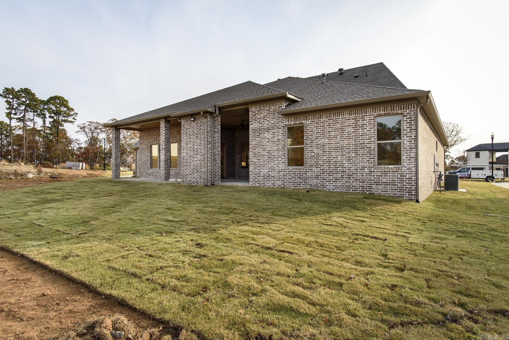 CHENAL VALLEY "FALSTONE COURT" - Residential