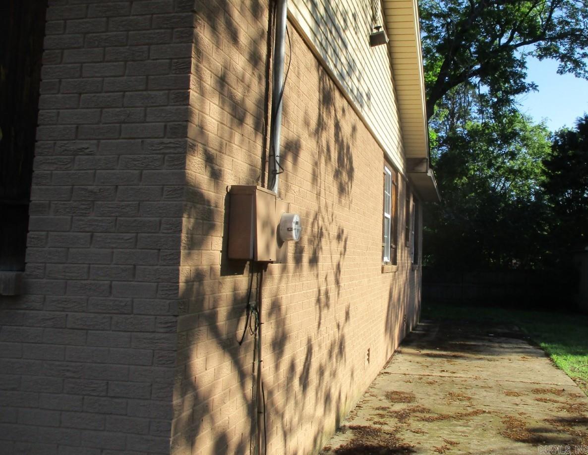 Morrison & Belding - Residential