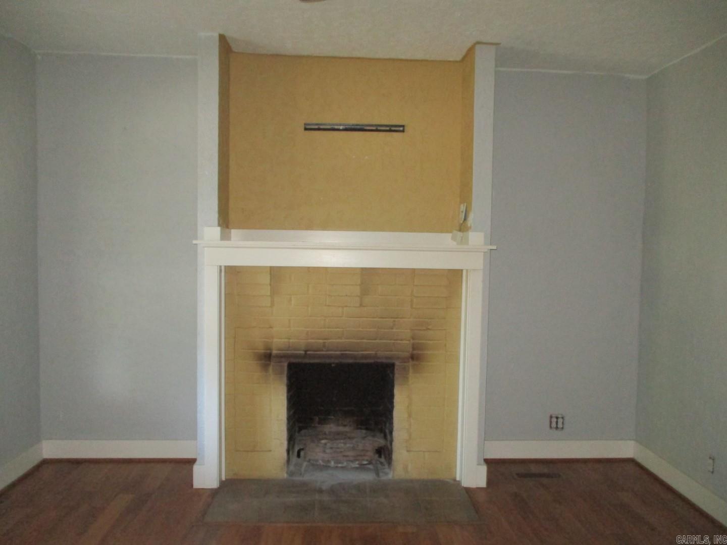 Morrison & Belding - Residential