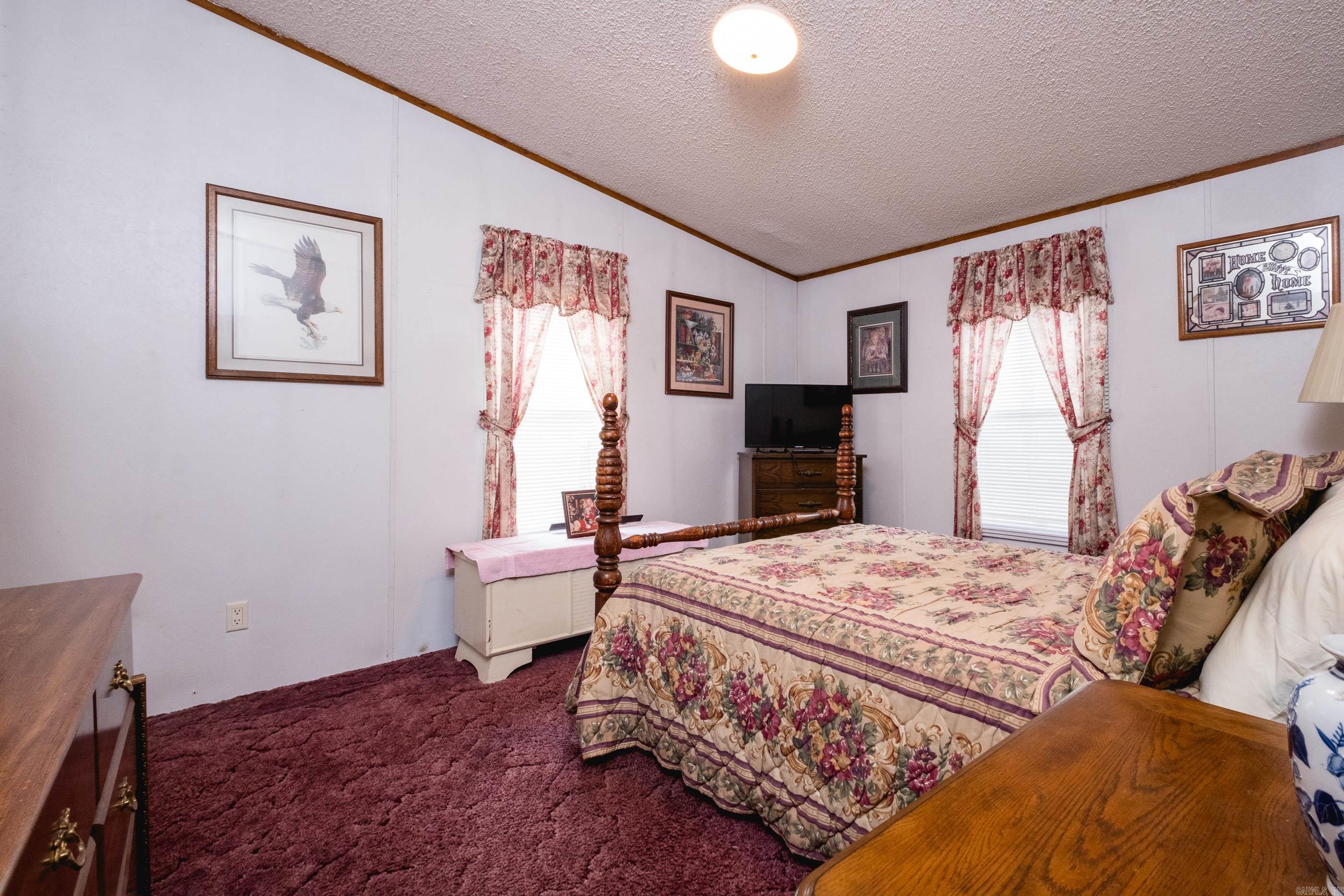 FORREST OAKS - Residential