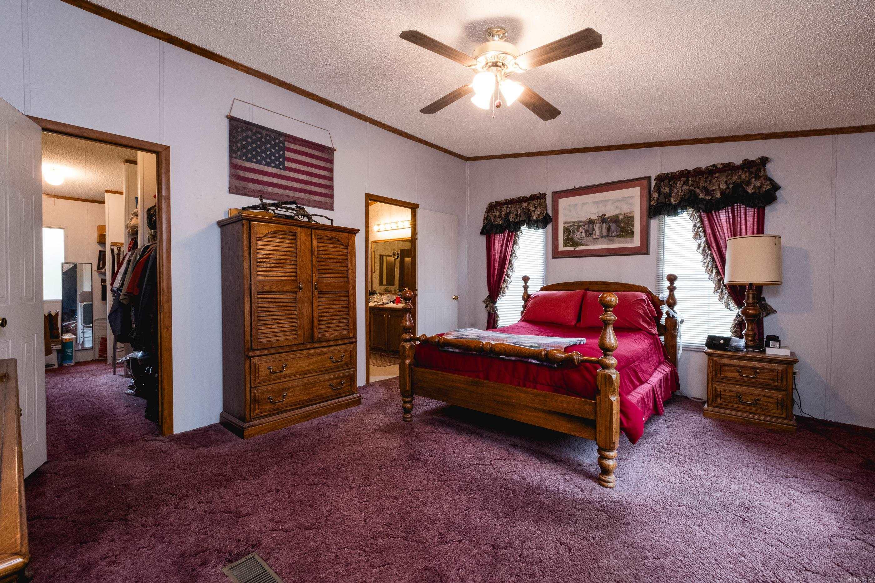 FORREST OAKS - Residential