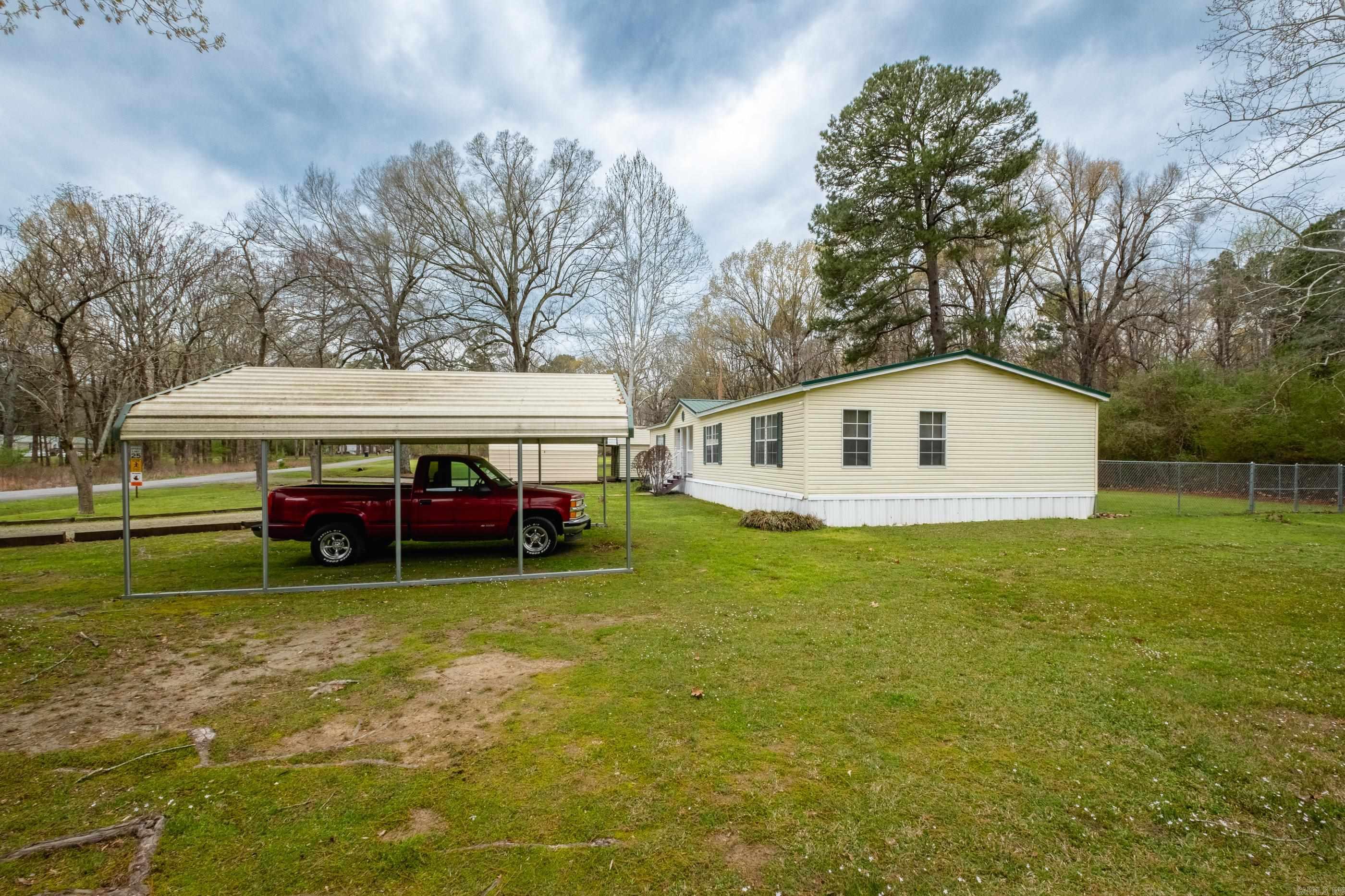 FORREST OAKS - Residential