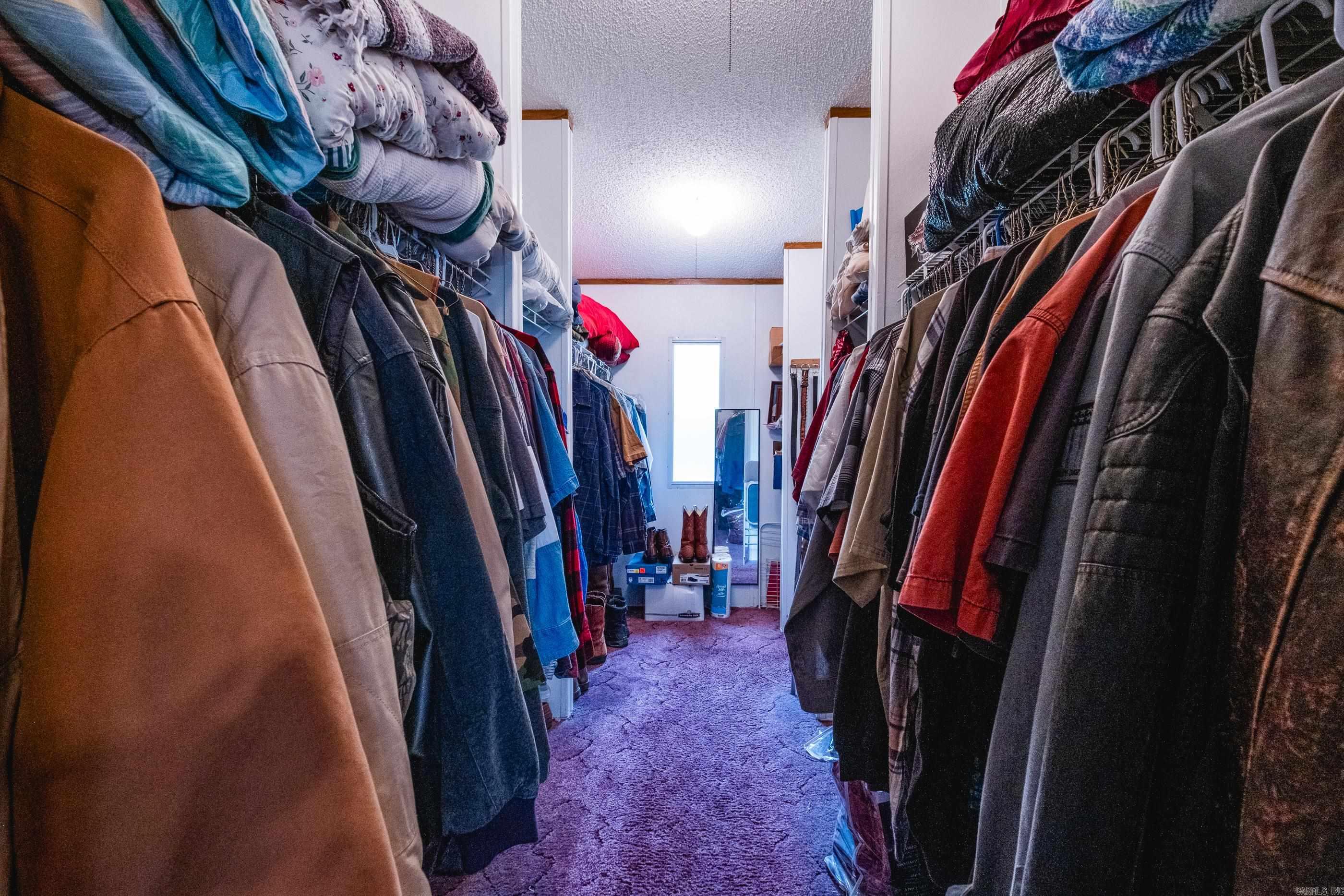 FORREST OAKS - Residential