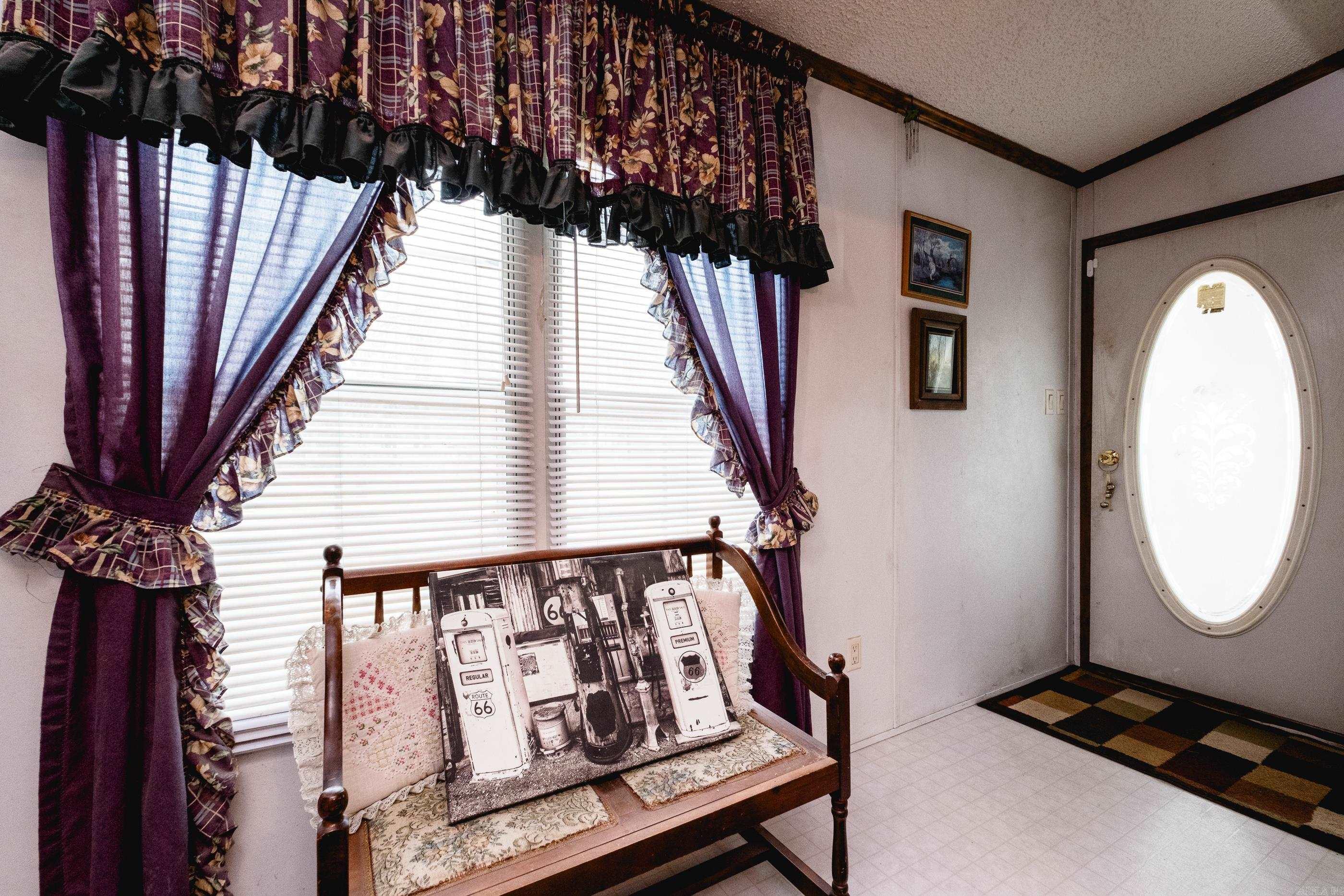 FORREST OAKS - Residential