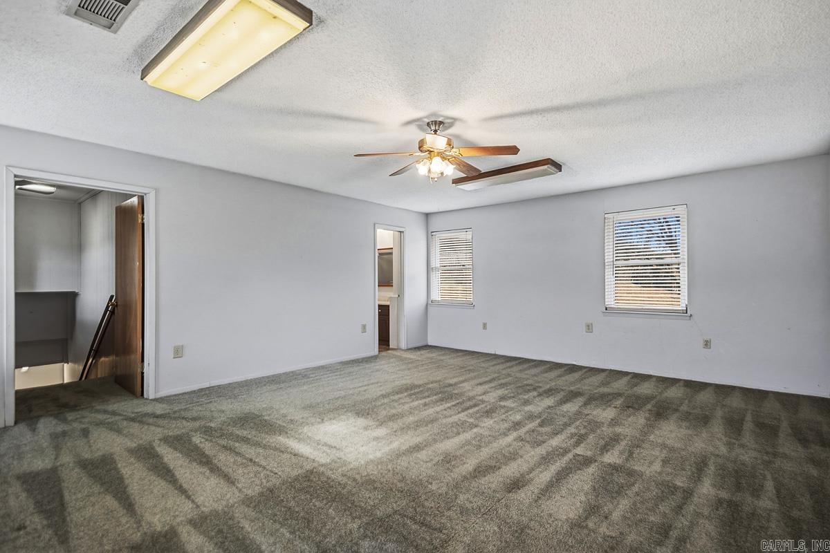 PARK HILL - Residential