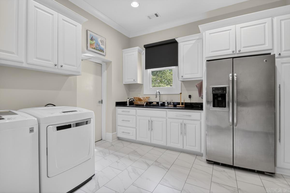 CHENAL VALLEY SEZANNE COURT - Residential