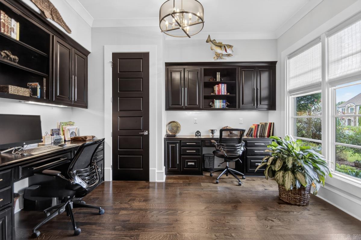 CHENAL VALLEY SEZANNE COURT - Residential