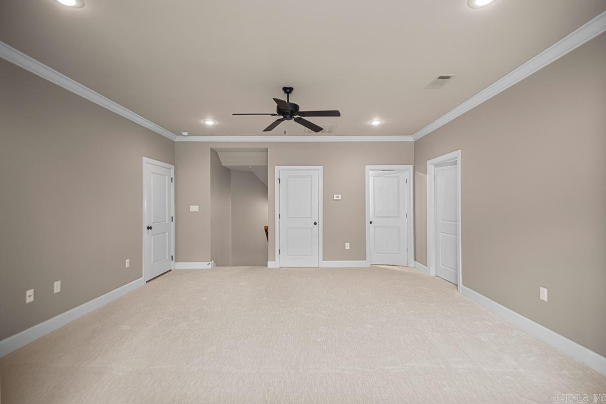 WOODLANDS EDGE - Residential