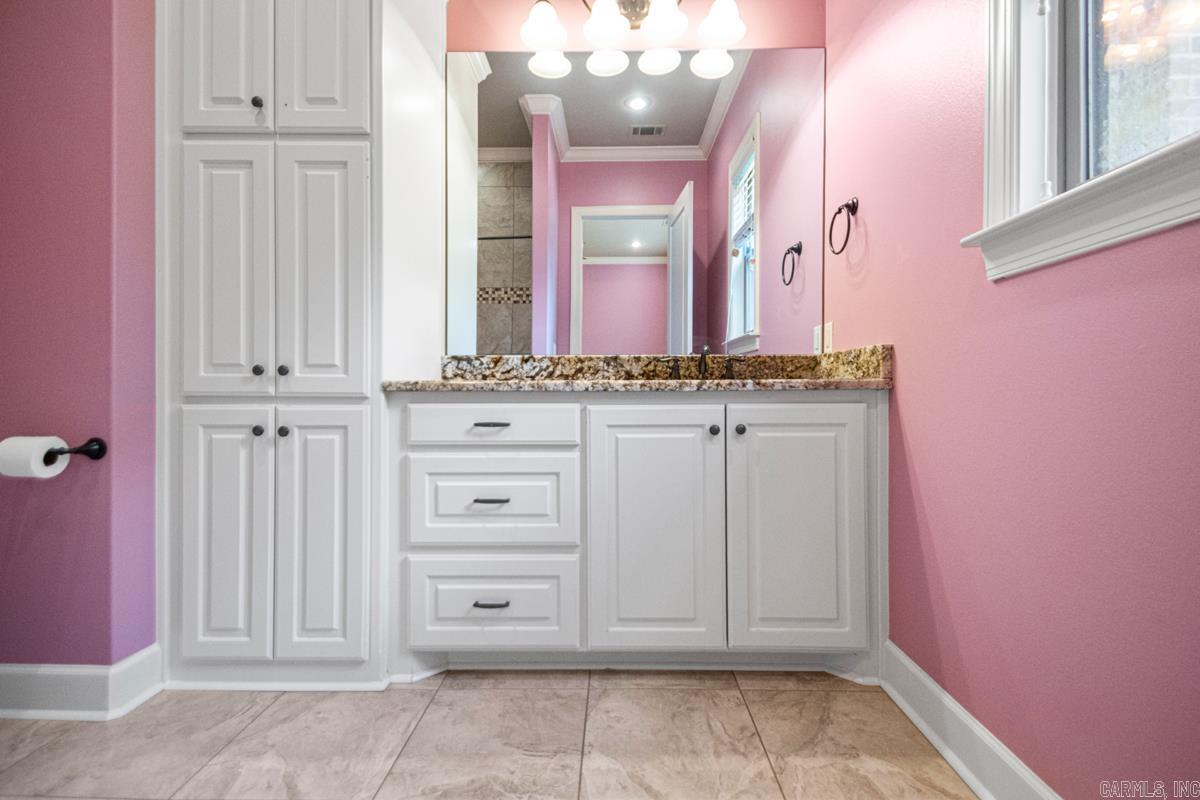 WOODLANDS EDGE - Residential