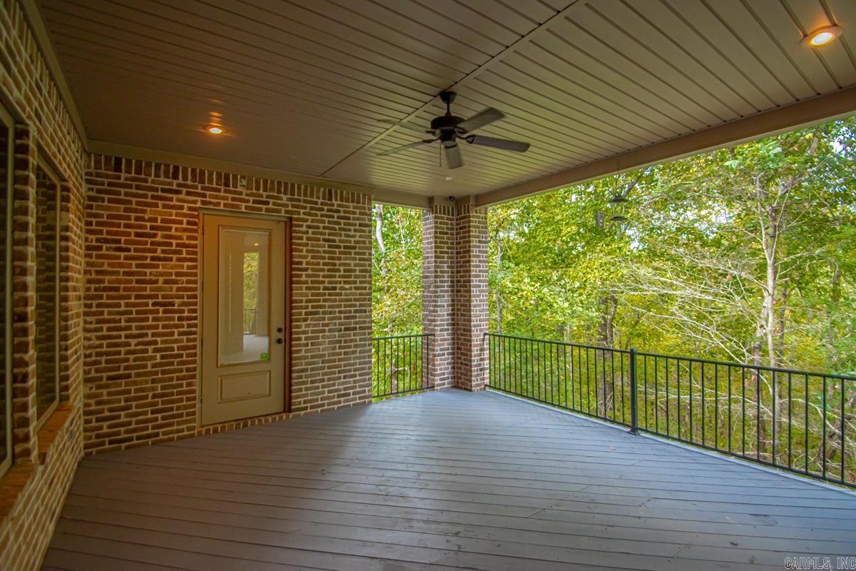 WOODLANDS EDGE - Residential