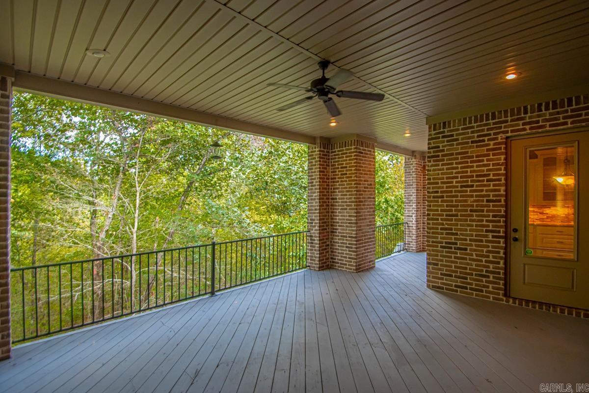 WOODLANDS EDGE - Residential