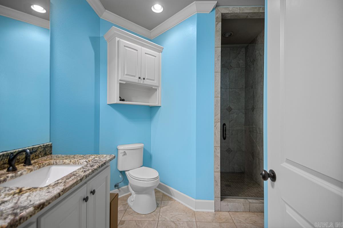 WOODLANDS EDGE - Residential