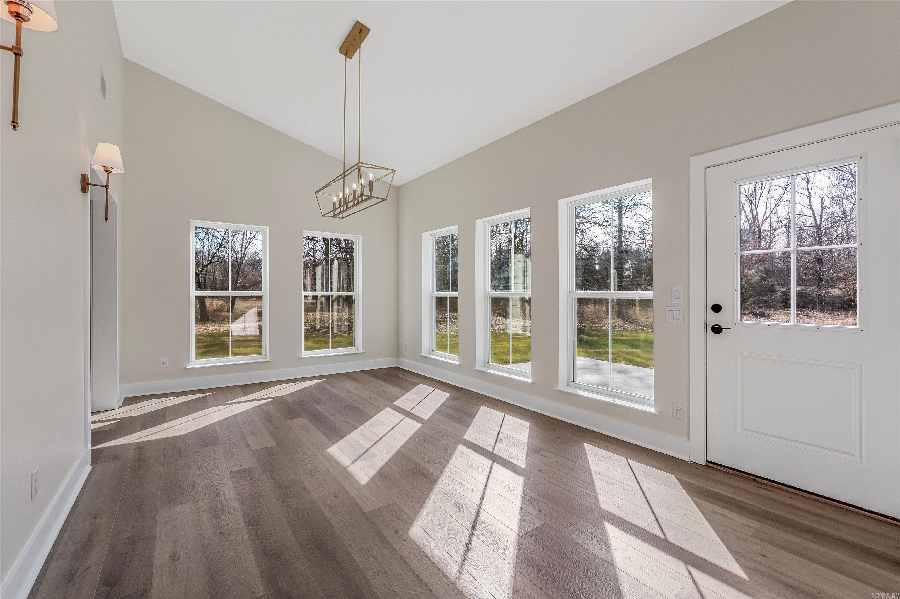 Saltillo - Residential