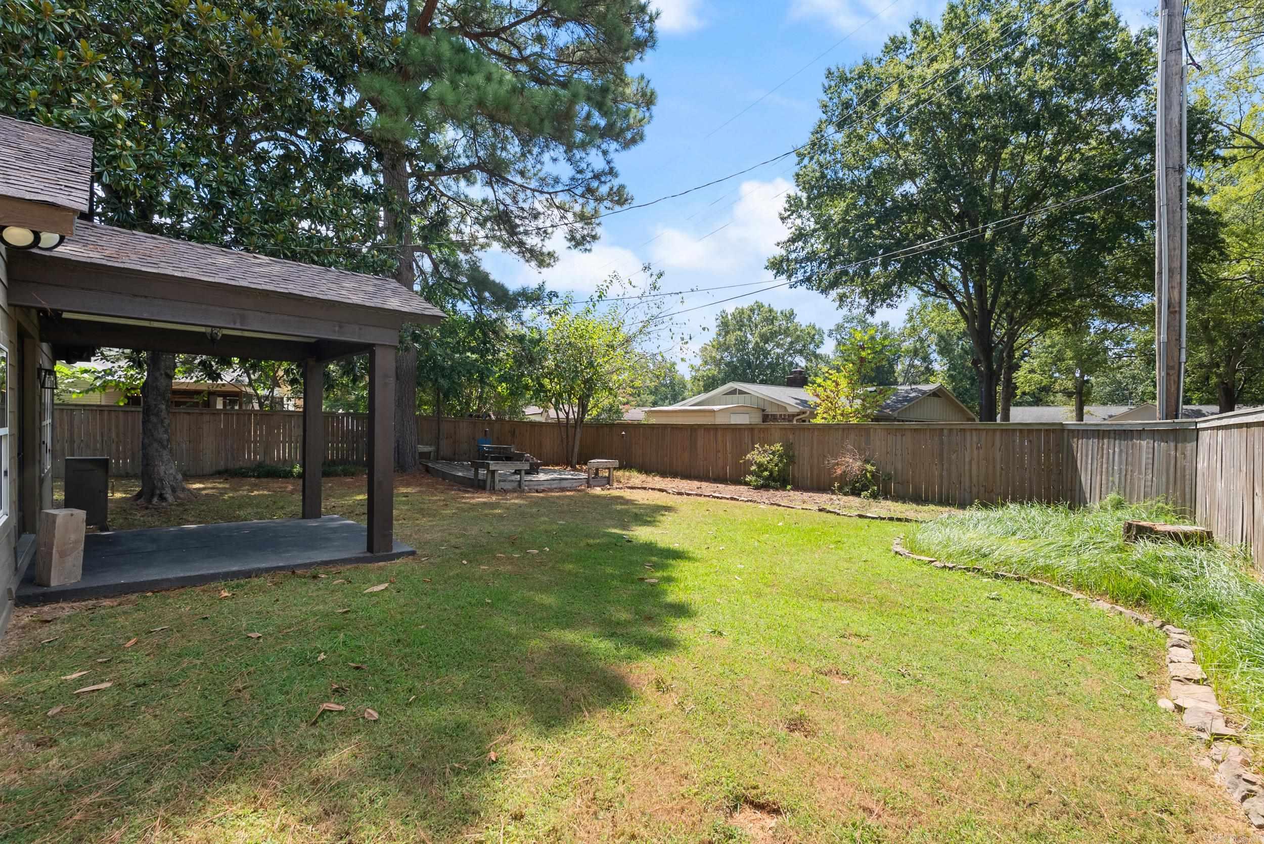 OAK FORREST - Residential