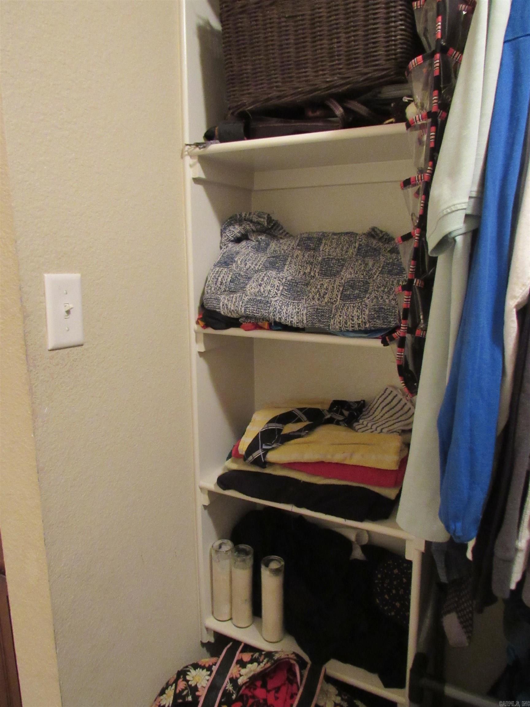 TRAMMEL ESTATES - Residential