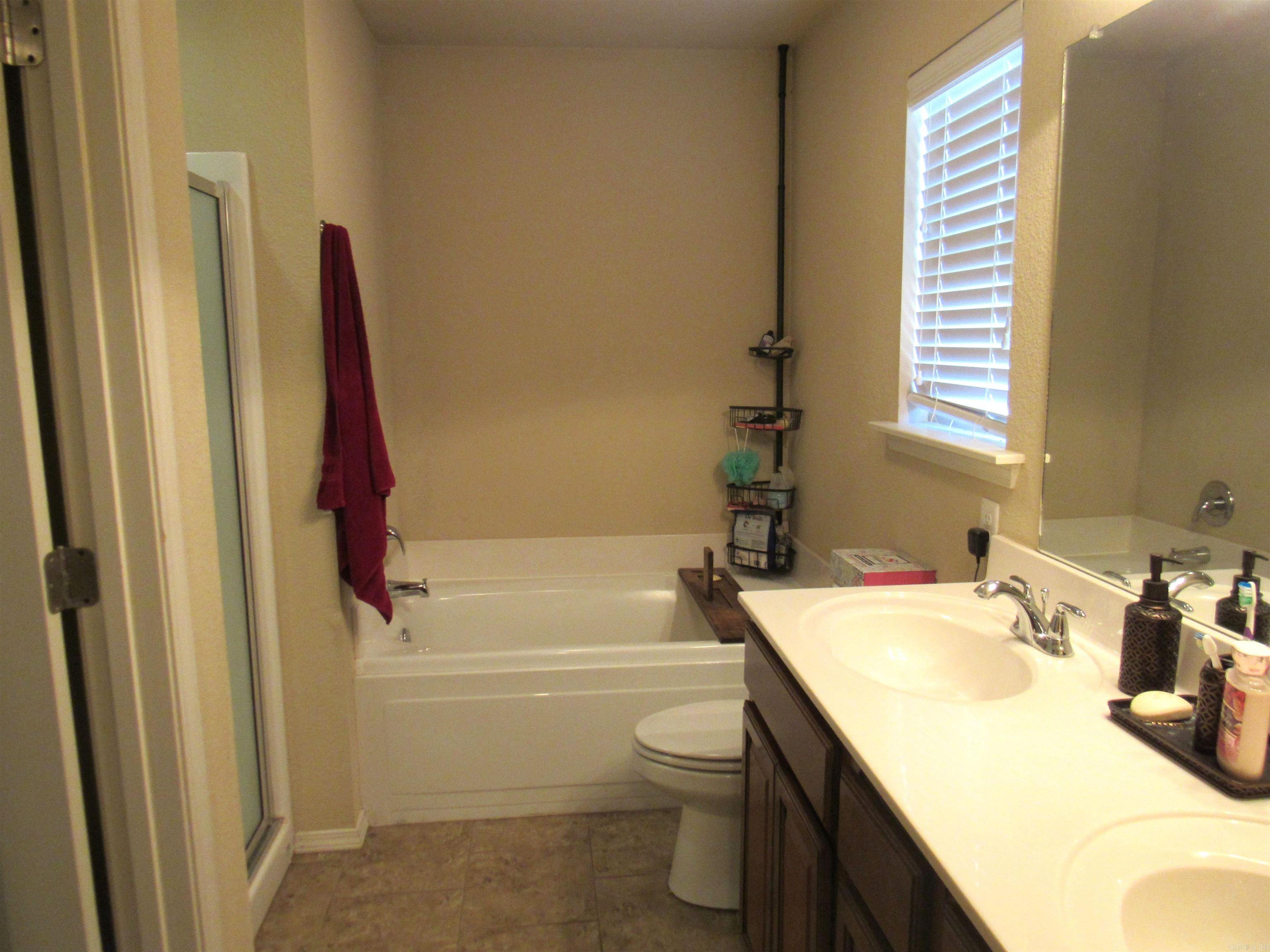 TRAMMEL ESTATES - Residential