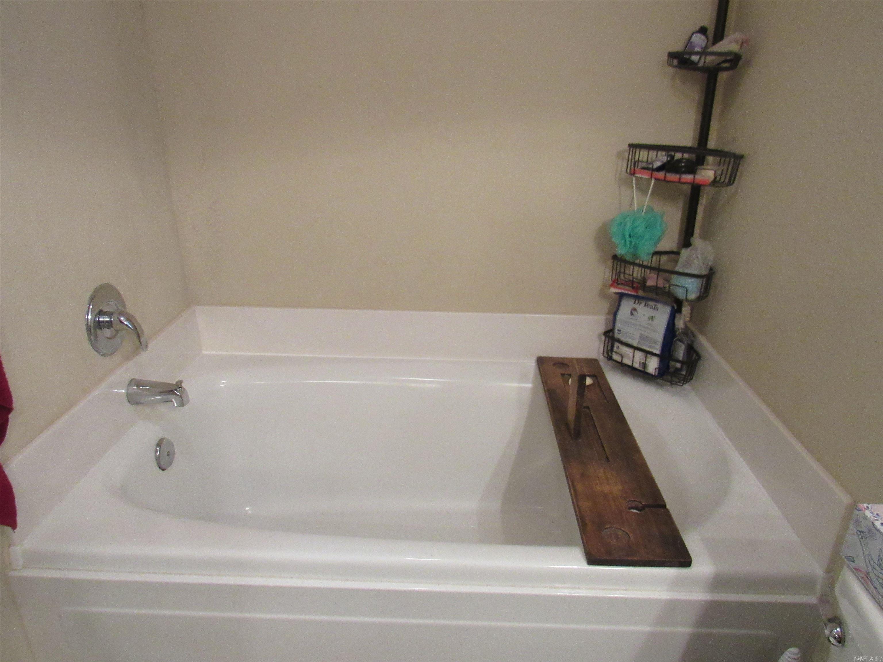 TRAMMEL ESTATES - Residential