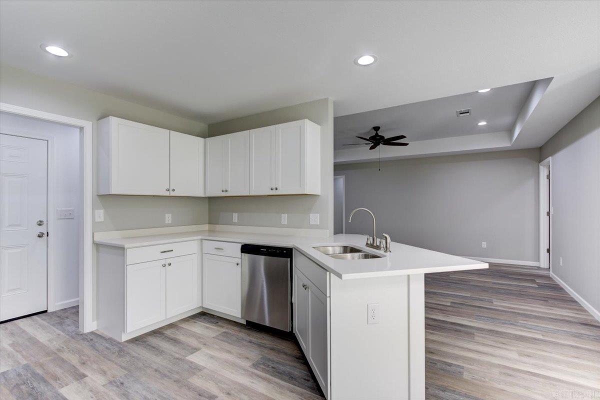 Elysian Hills Estates - Residential Lease