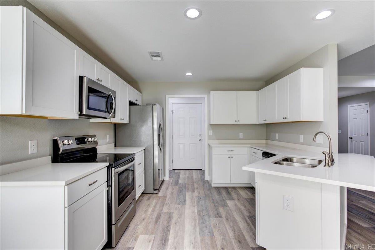 Elysian Hills Estates - Residential Lease