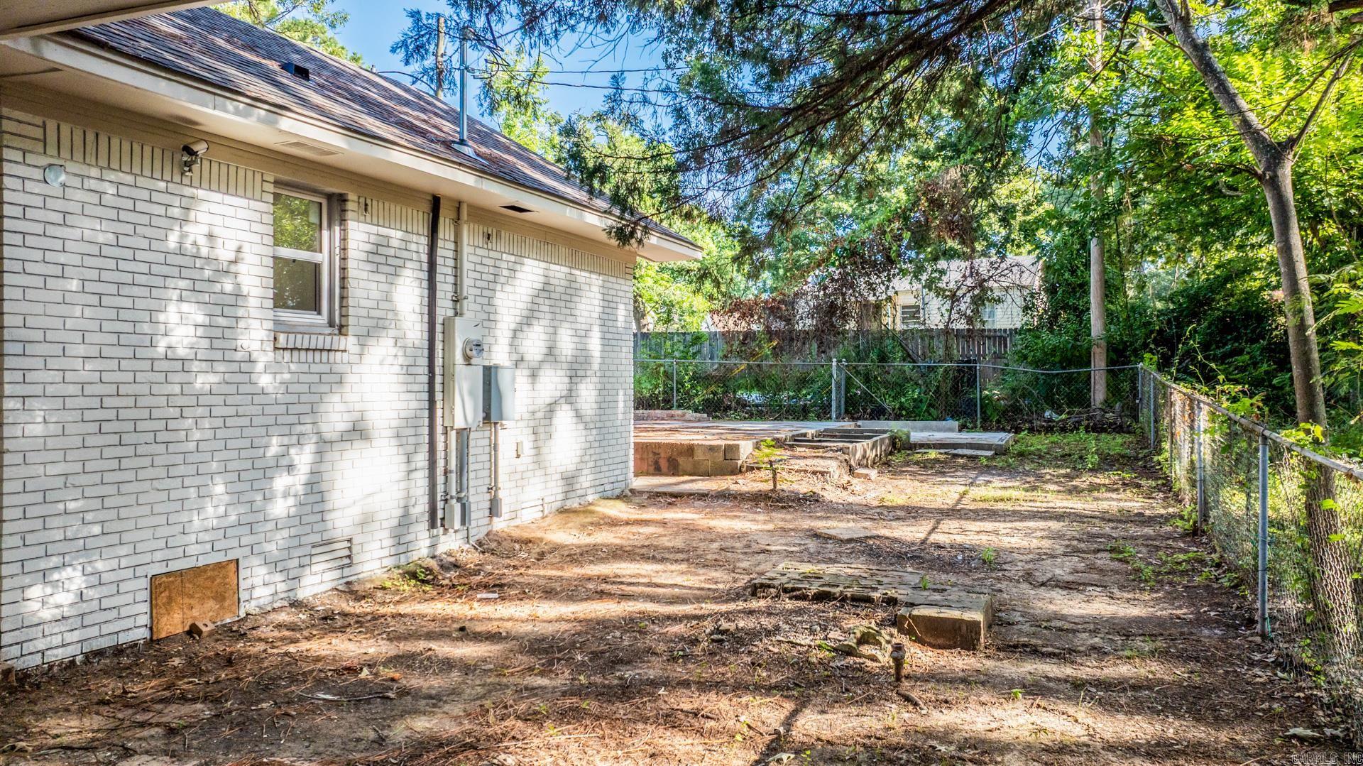 OAKHURST - Residential