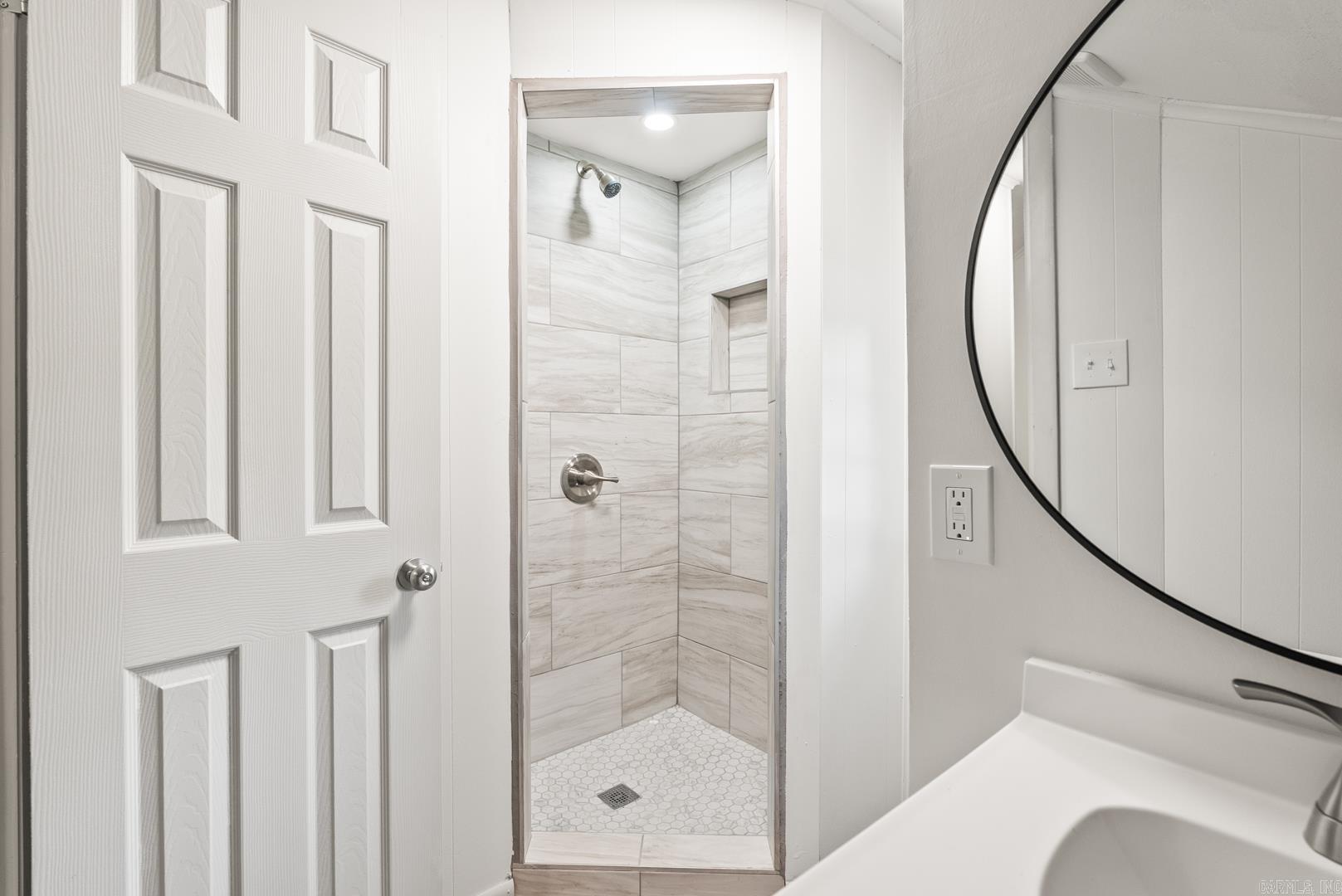 OAKHURST - Residential