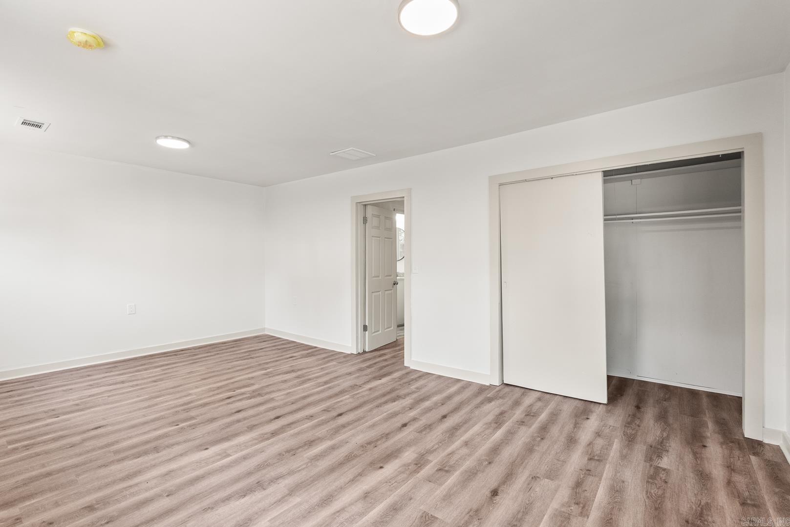 OAKHURST - Residential