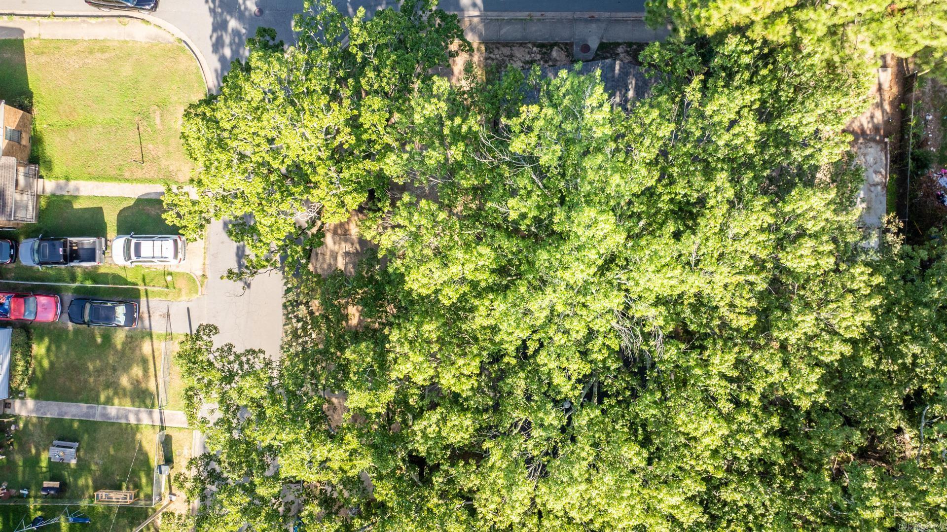 OAKHURST - Residential