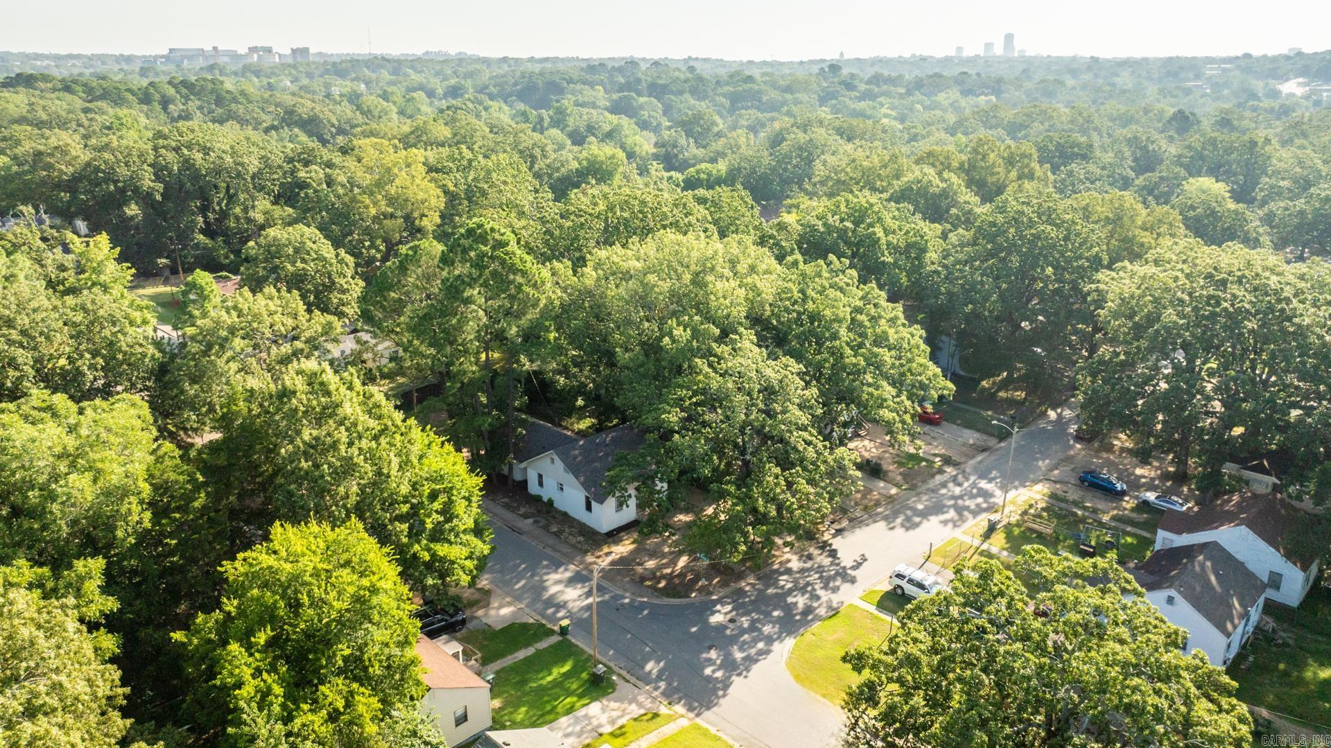 OAKHURST - Residential