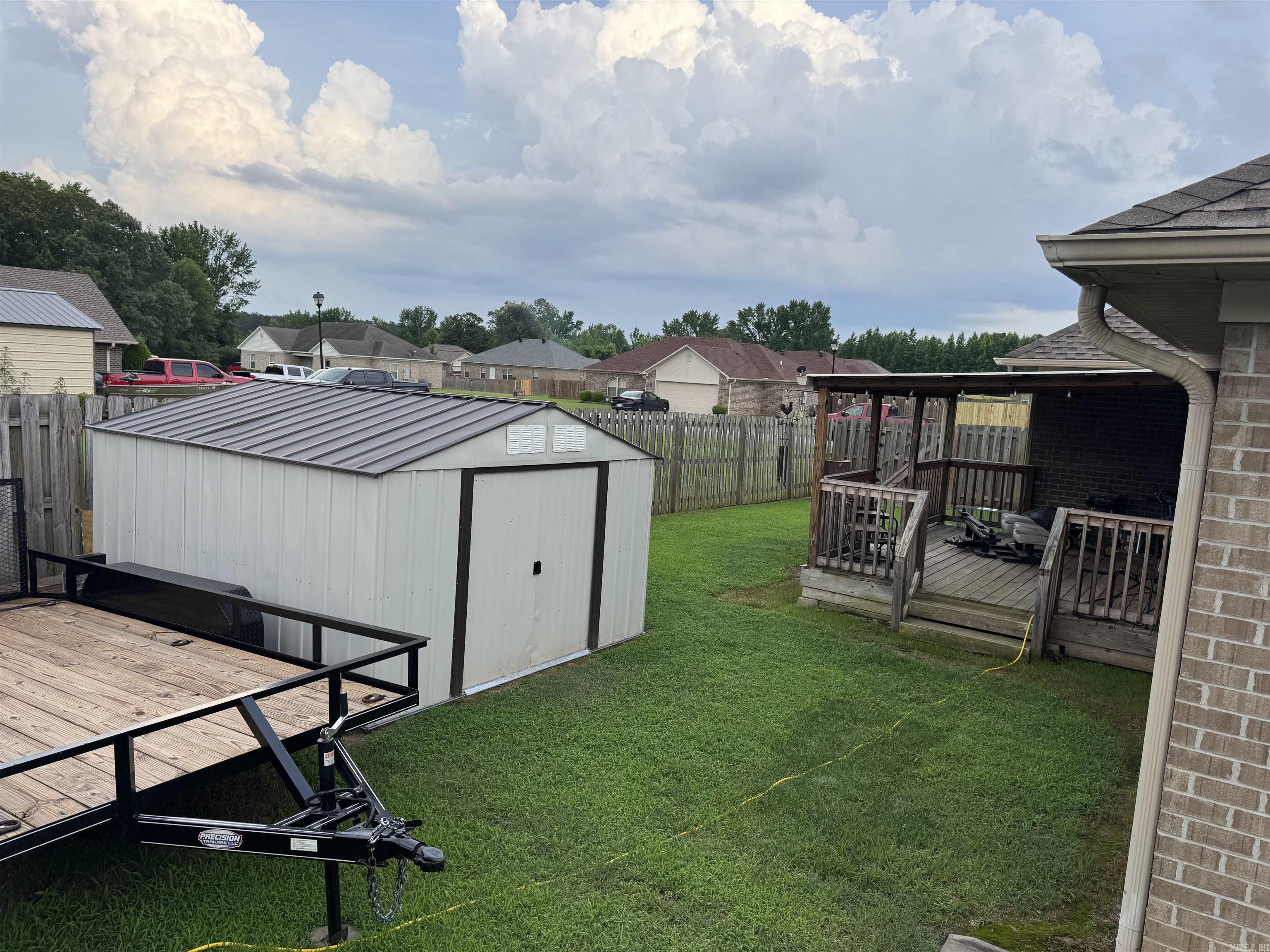 MEADOW WEST ADDN - Residential