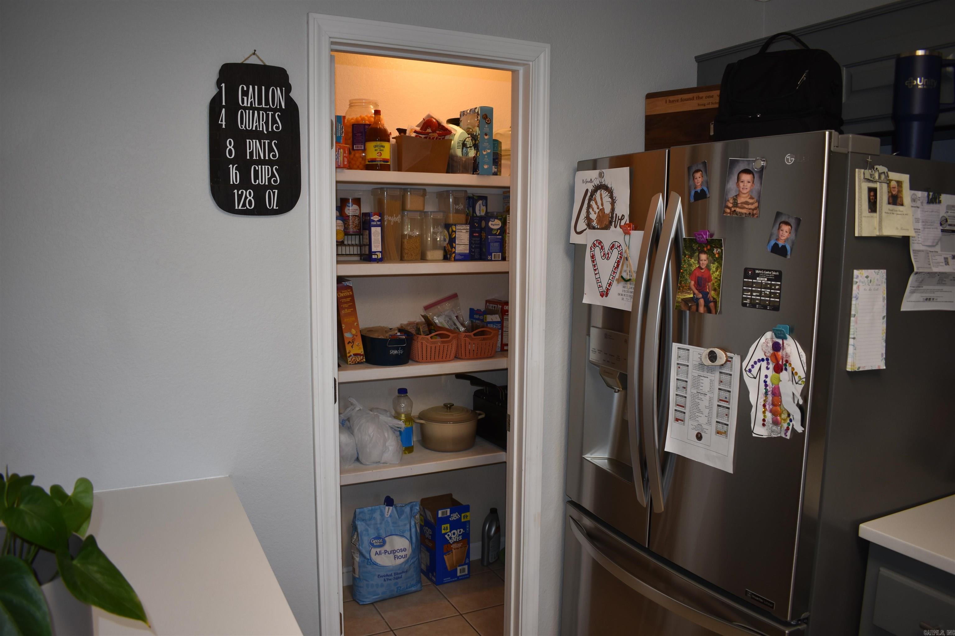 MEADOW WEST ADDN - Residential