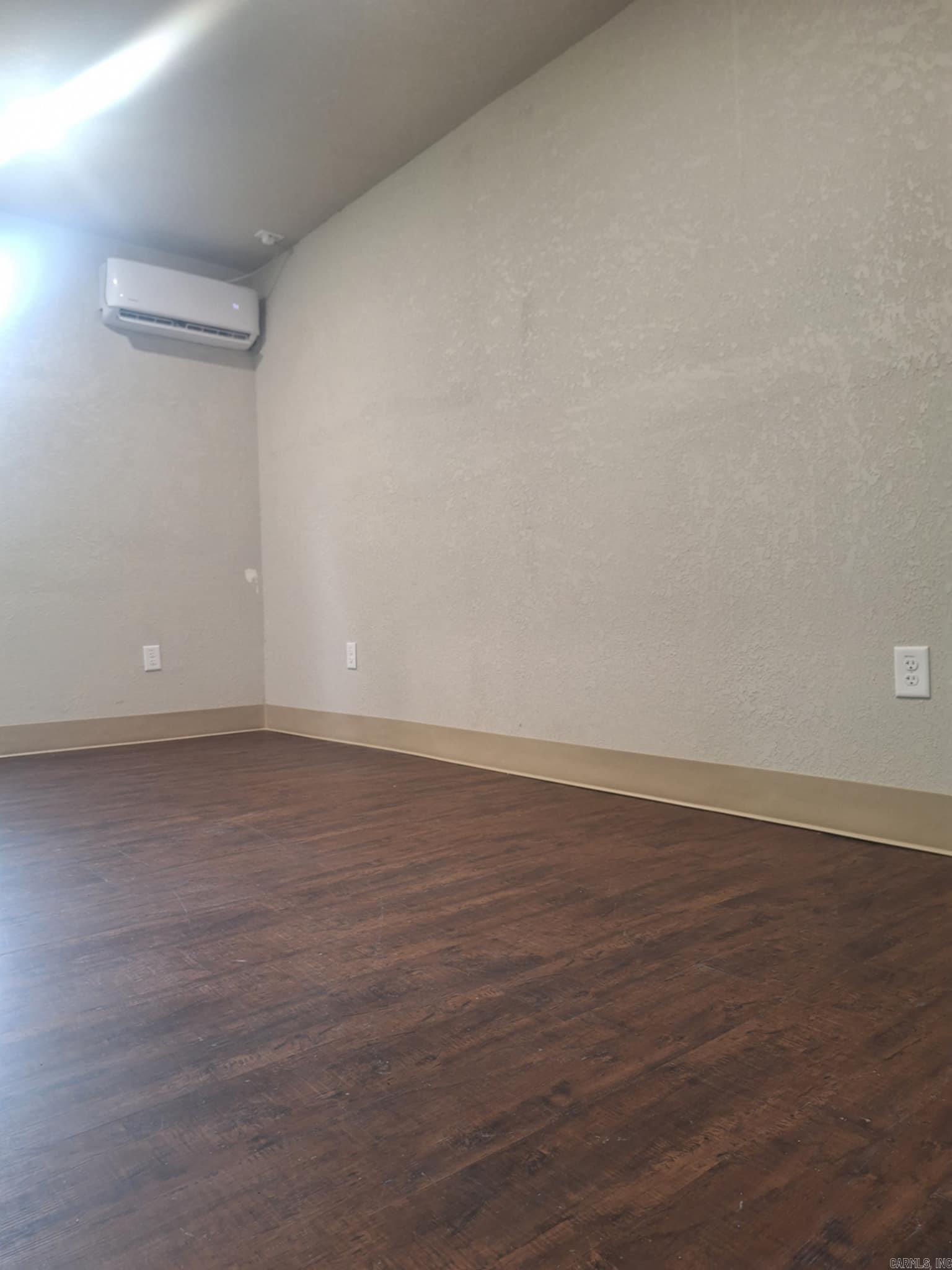 Vineyard - Residential Lease