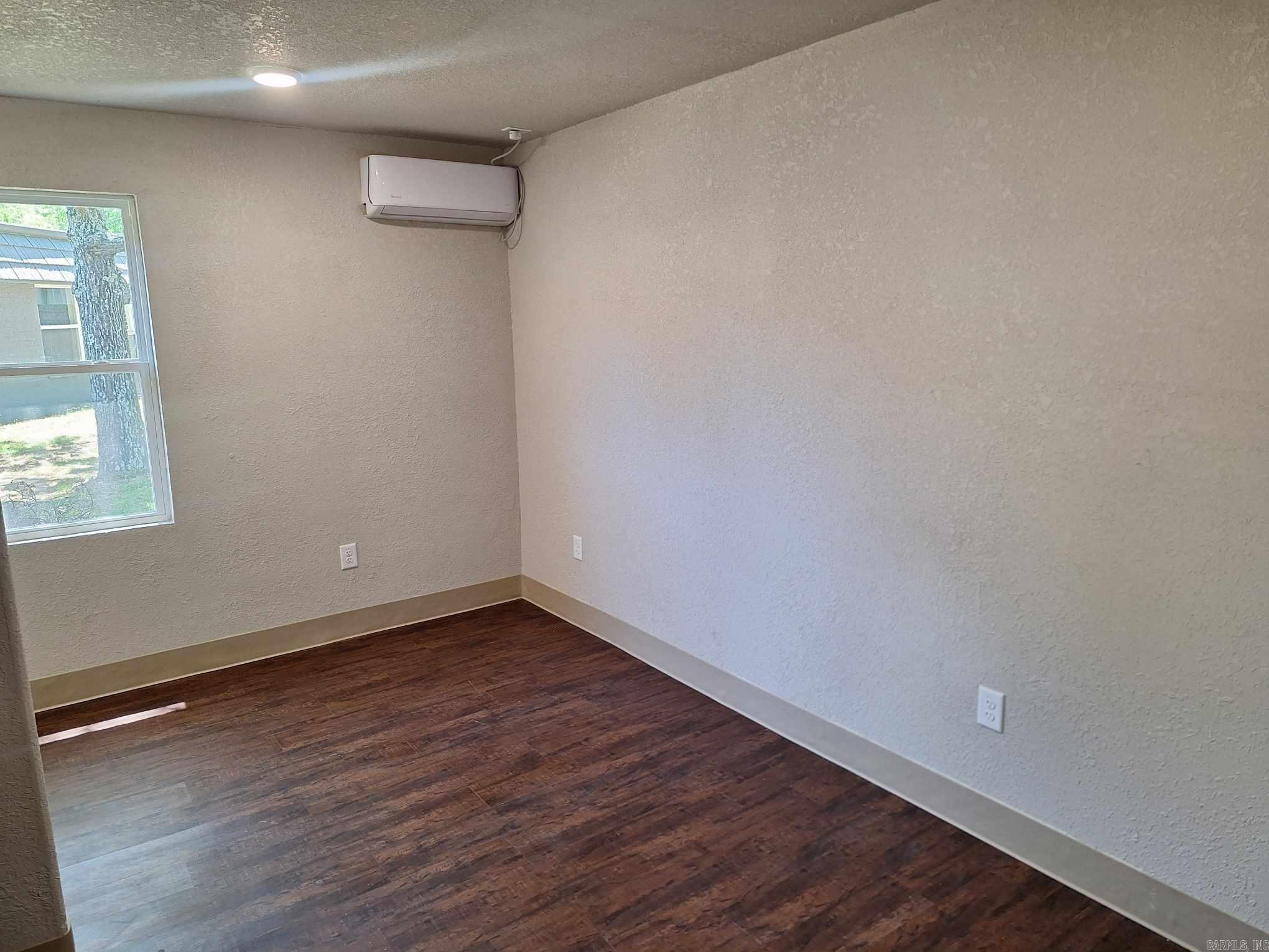 Vineyard - Residential Lease