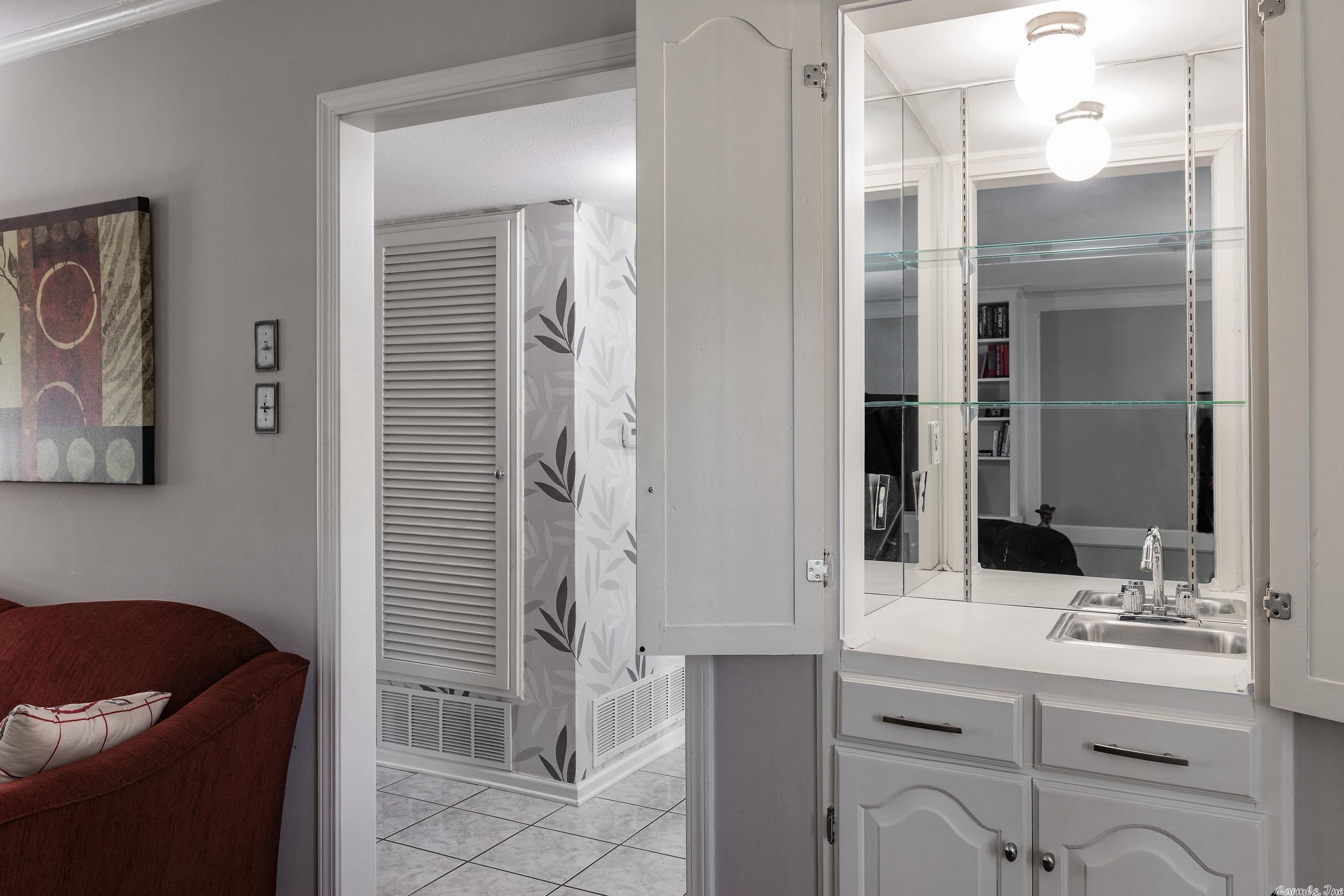 KIMBERLY MANOR TO CRYSTAL HILL - Residential