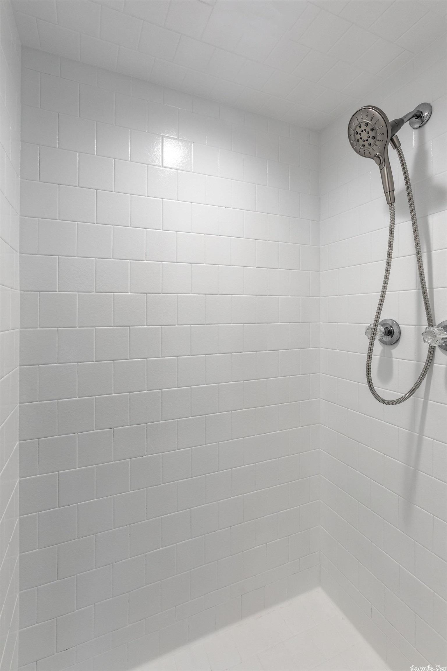 KIMBERLY MANOR TO CRYSTAL HILL - Residential