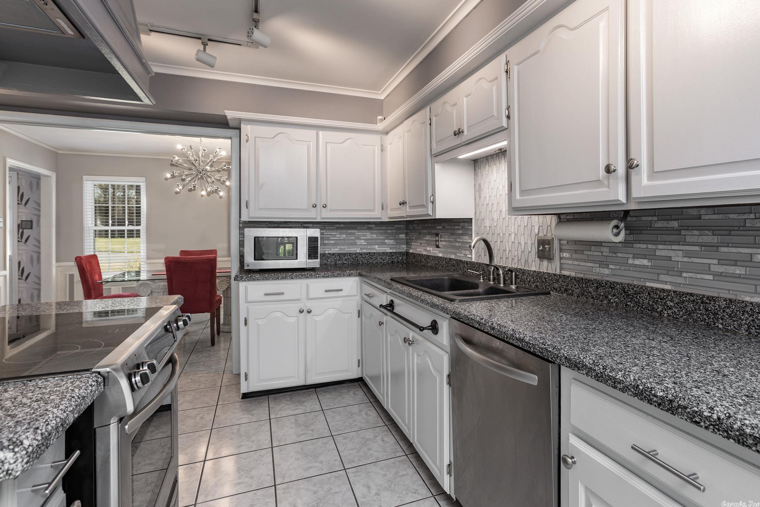 KIMBERLY MANOR TO CRYSTAL HILL - Residential