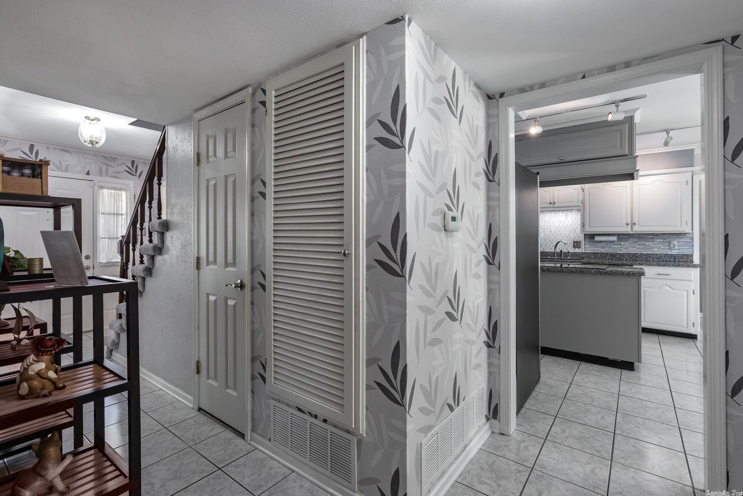 KIMBERLY MANOR TO CRYSTAL HILL - Residential