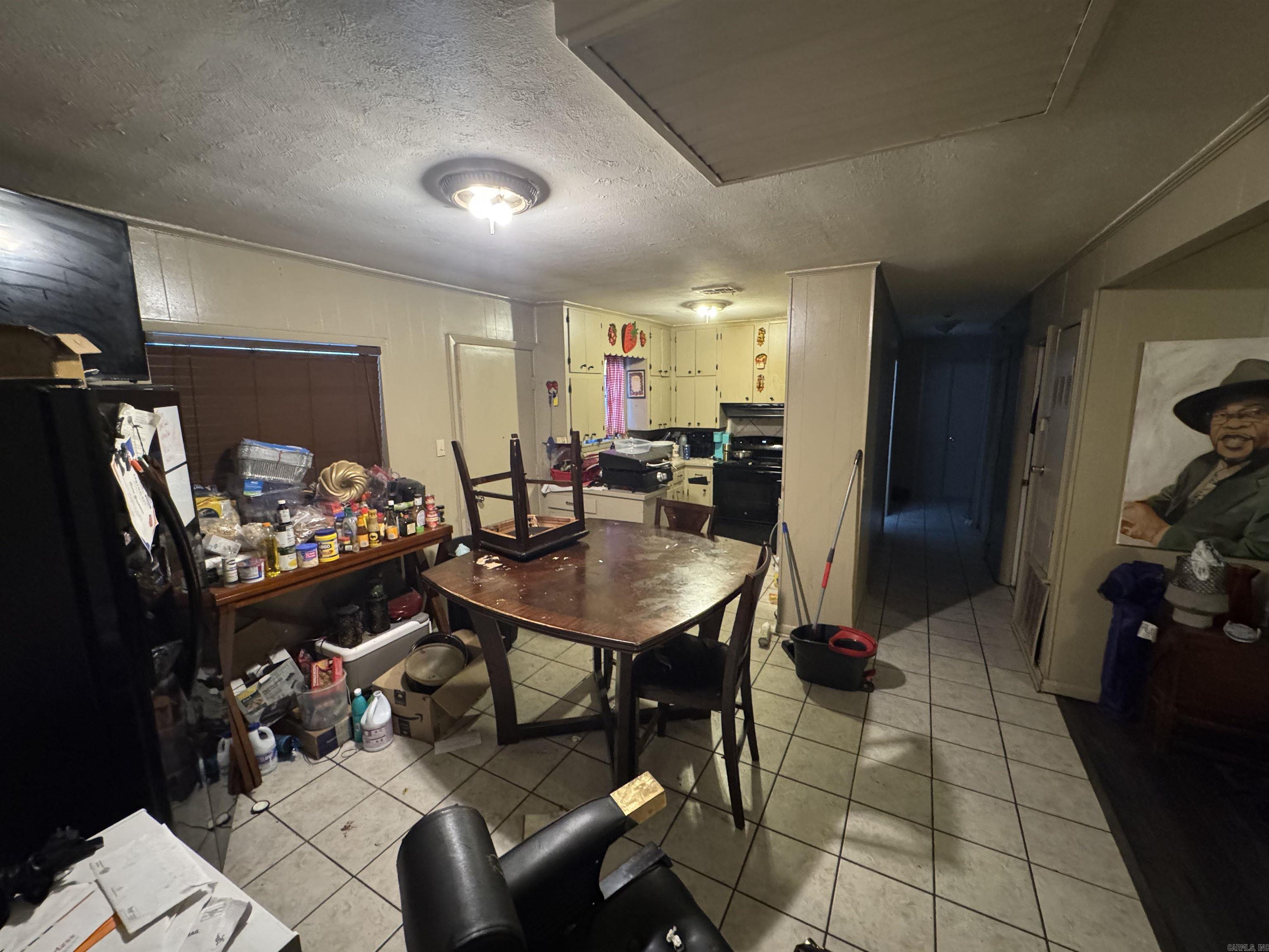 SENYARD FRED ADD - Residential