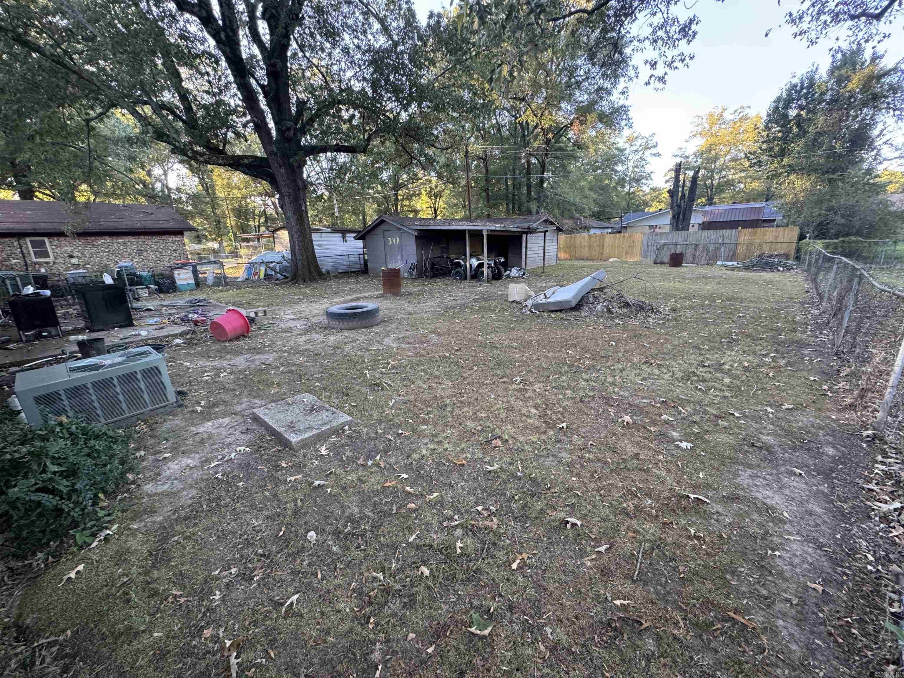 SENYARD FRED ADD - Residential