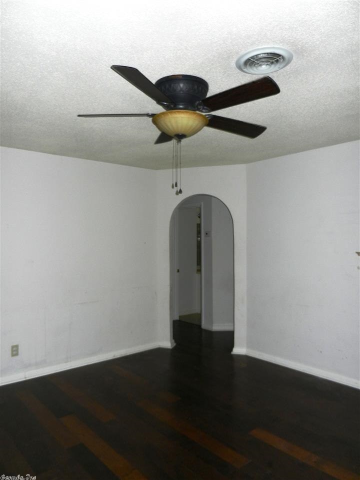 Bradens - Residential