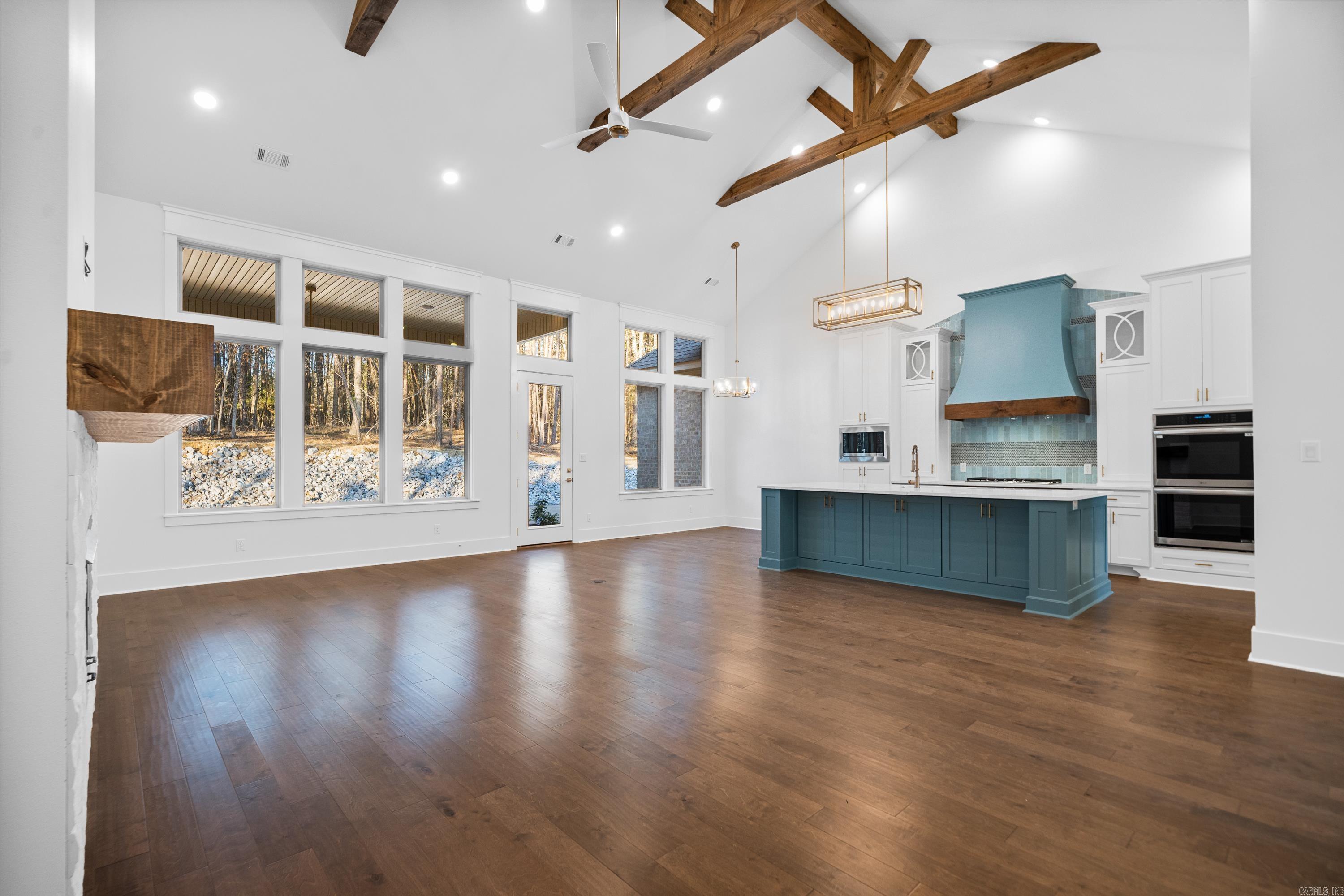 BLUE HERON SHORES II at DRIFTWOO - Residential