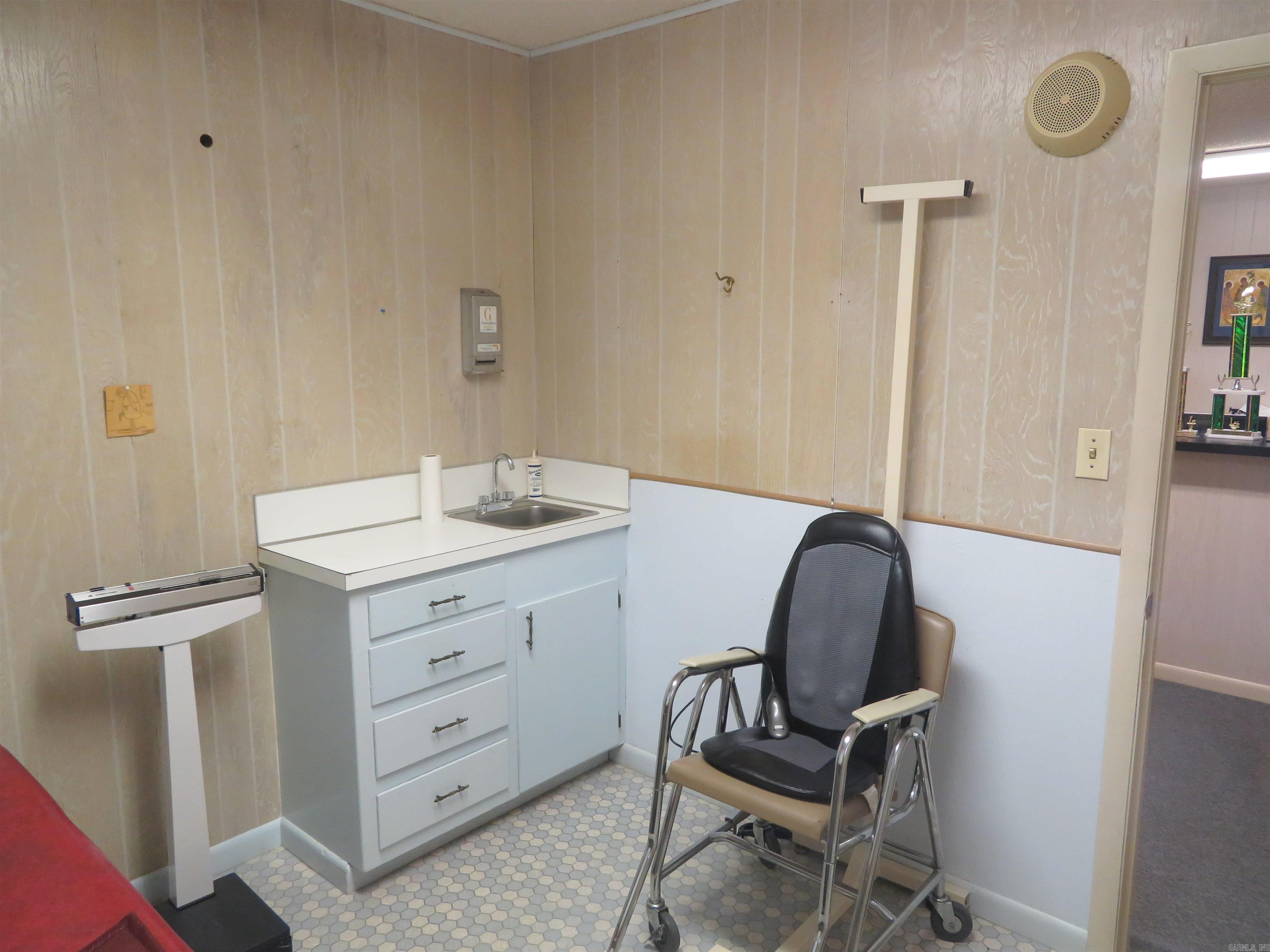 Park Hill - Commercial Sale