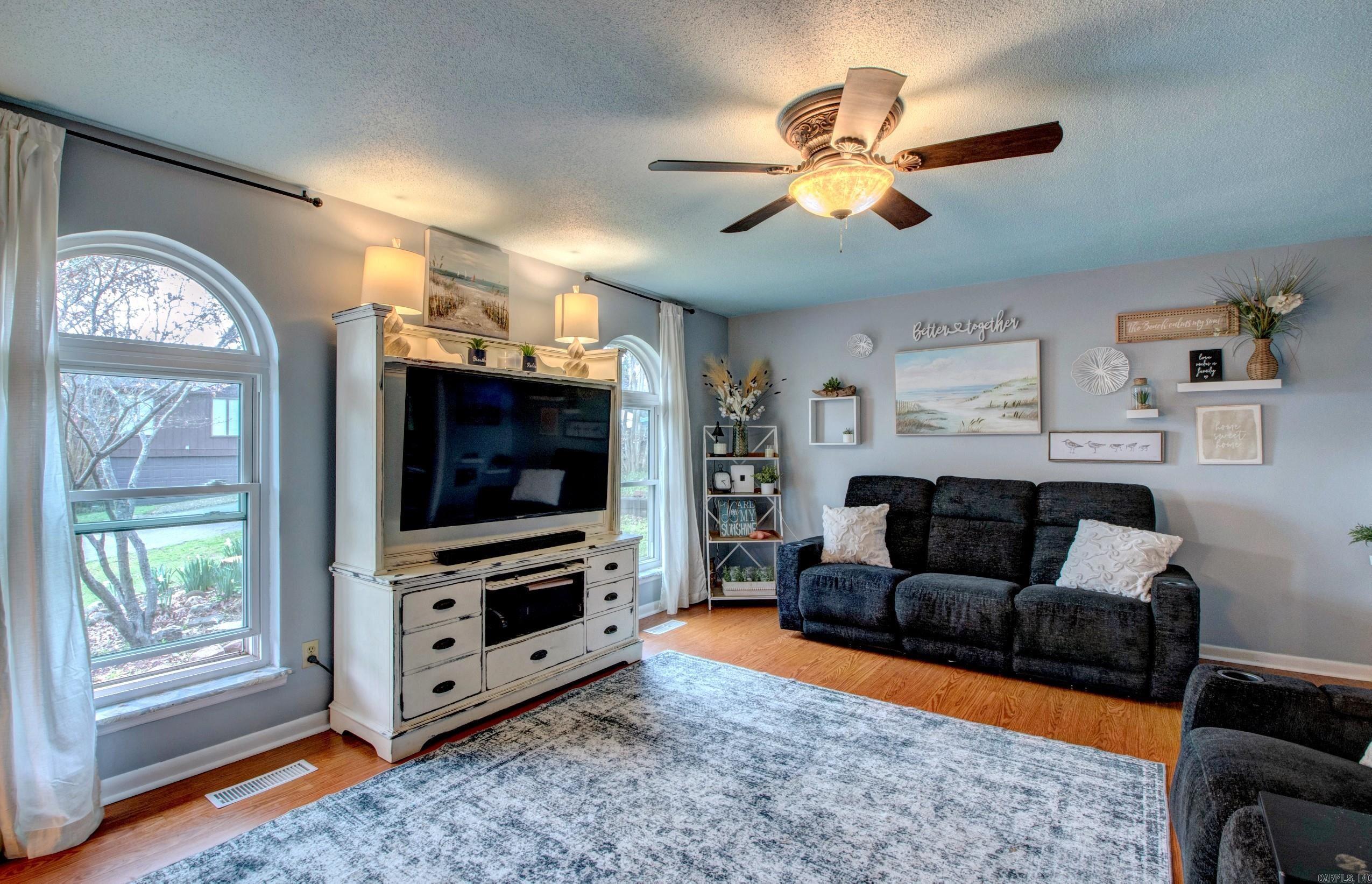 ECHO VALLEY - Residential