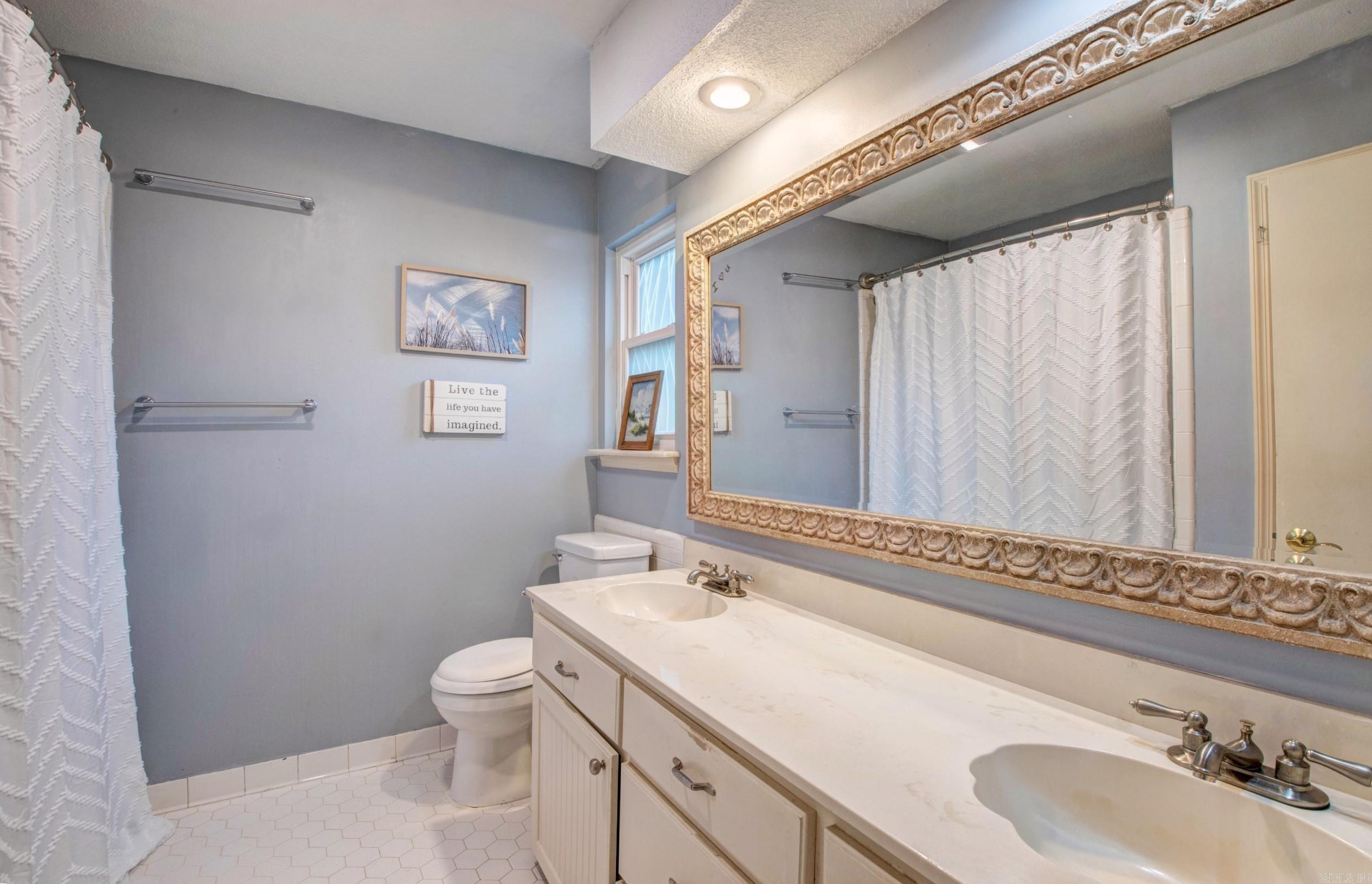 ECHO VALLEY - Residential