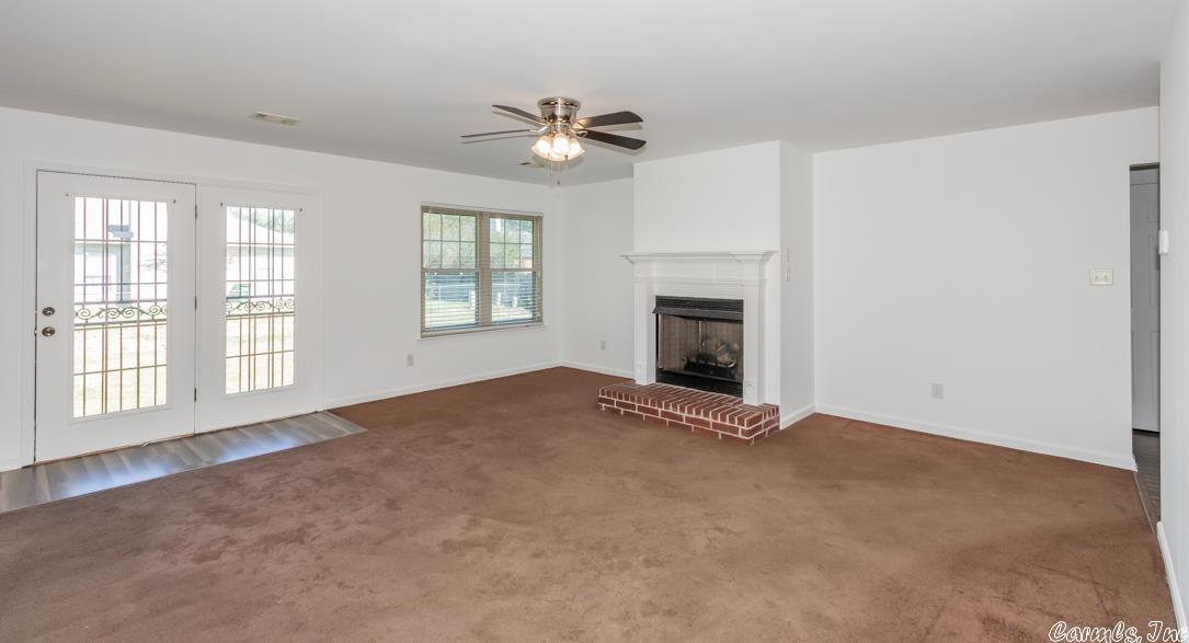 PECAN LAKE - Residential