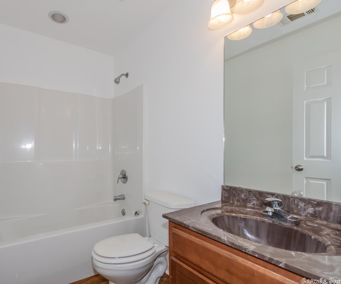 PECAN LAKE - Residential