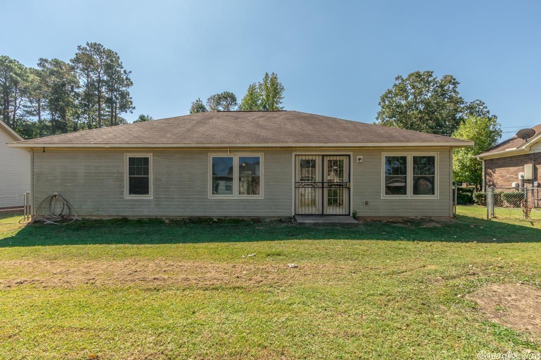 PECAN LAKE - Residential