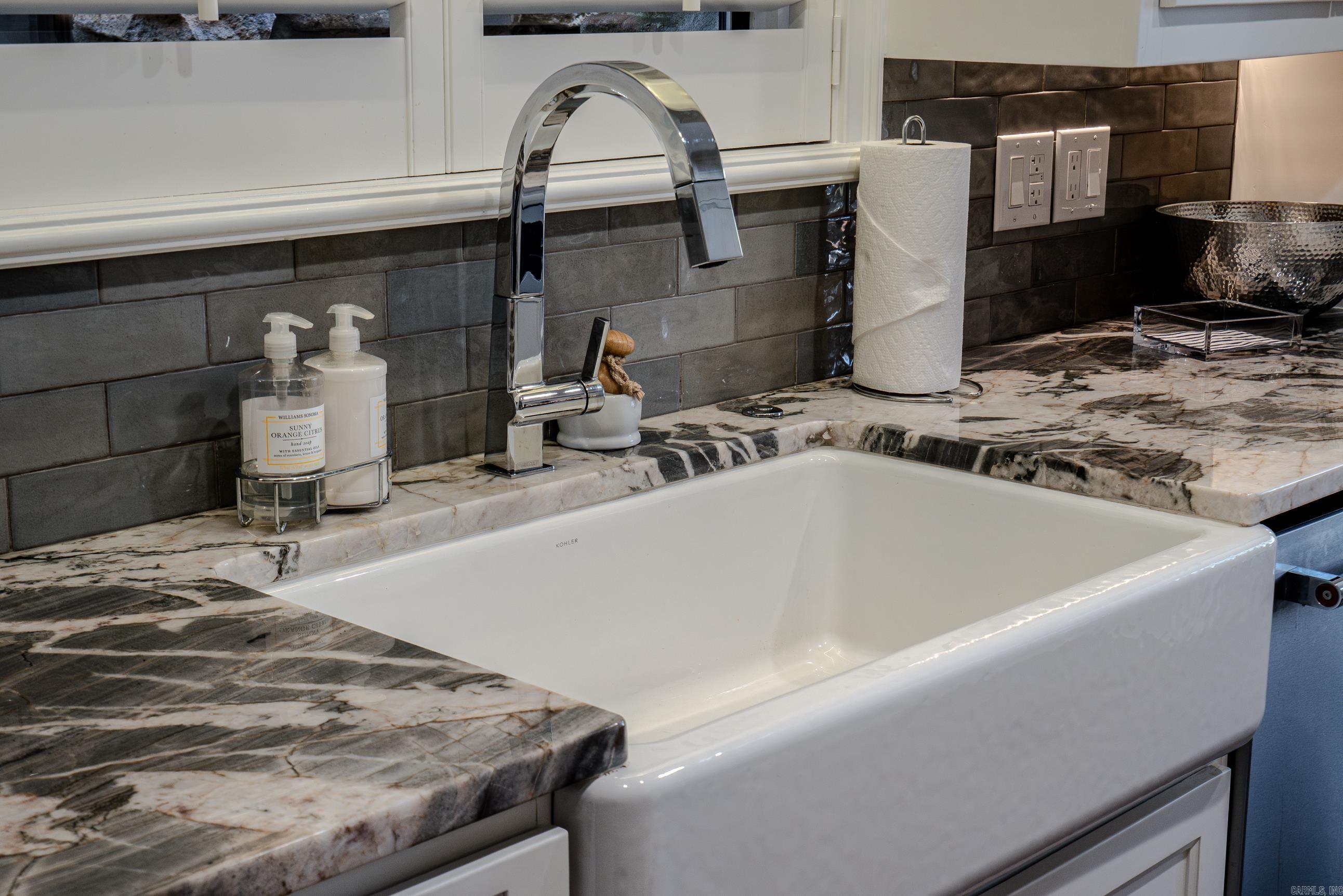 Lake Cliff HPR - Residential