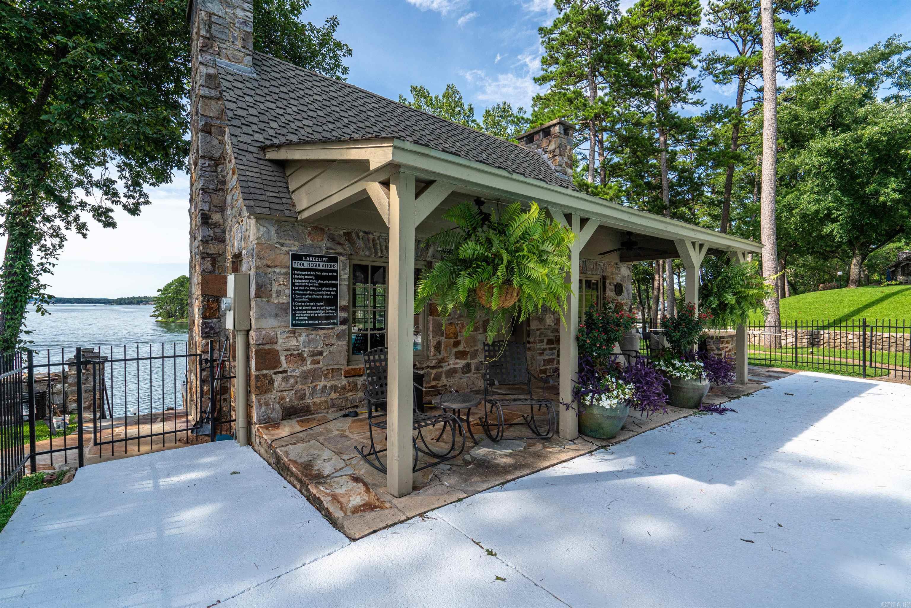 Lake Cliff HPR - Residential
