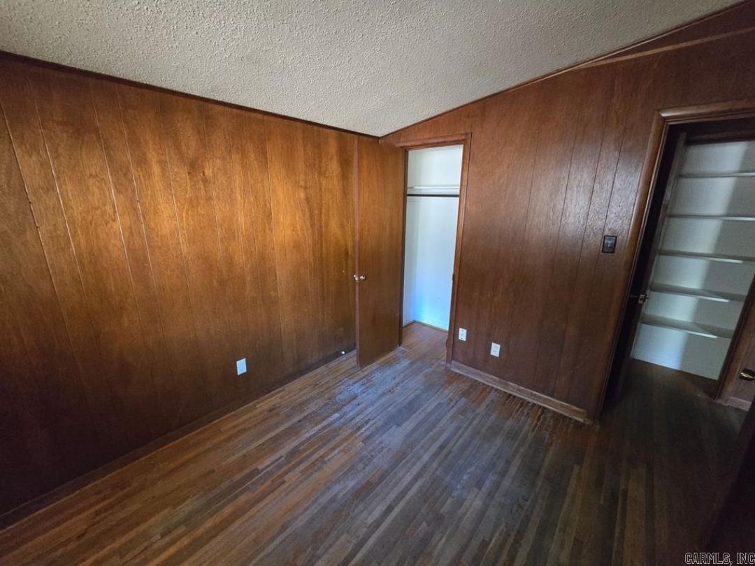 Amboy Heights - Residential Lease